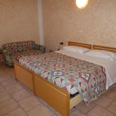Hotel Bolognese
